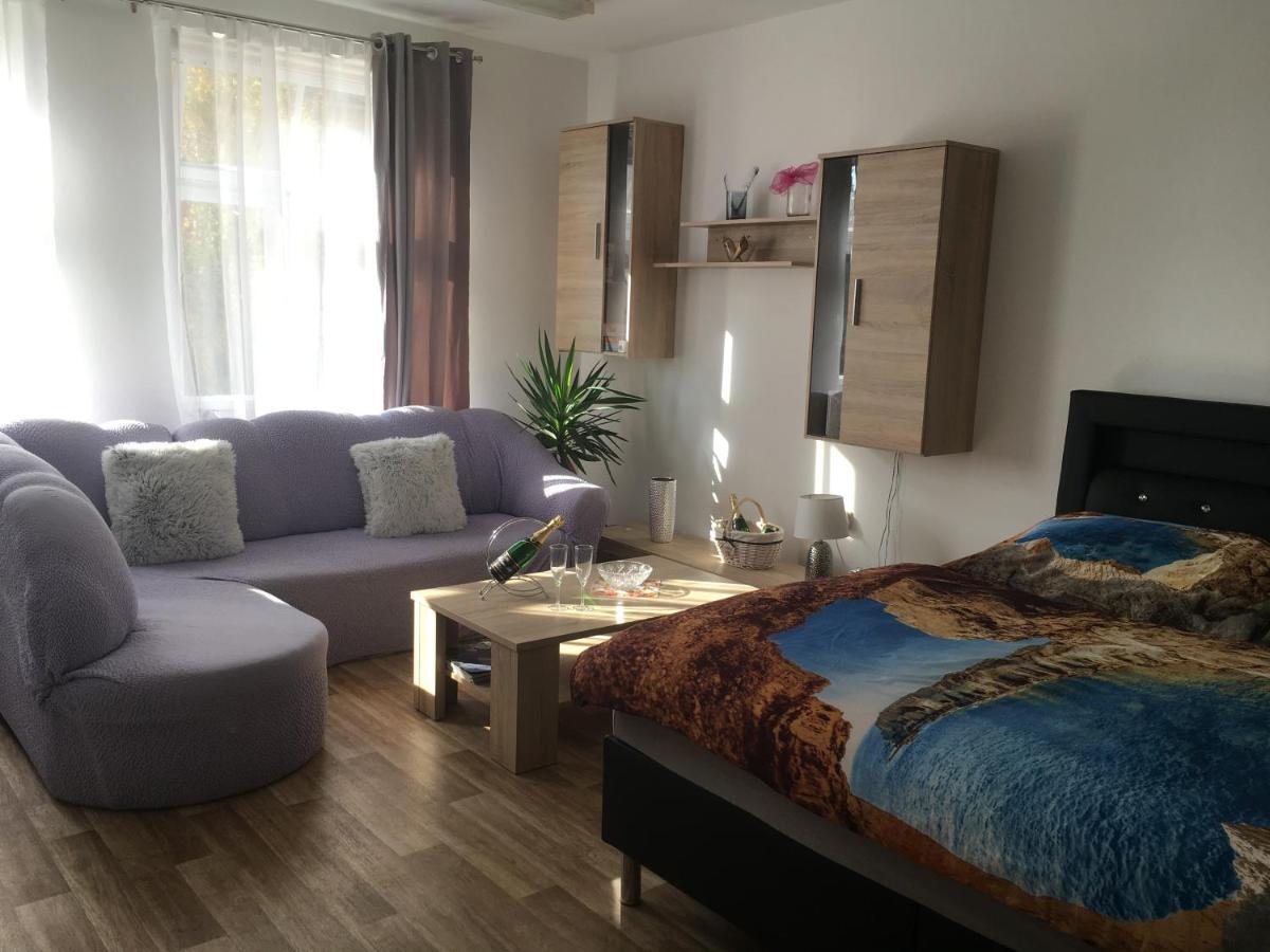 Cecilka Apartment Nachod Ngoại thất bức ảnh
